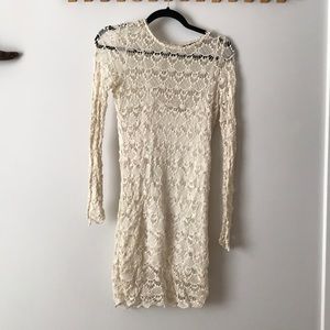 Zara long sleeve off white dress